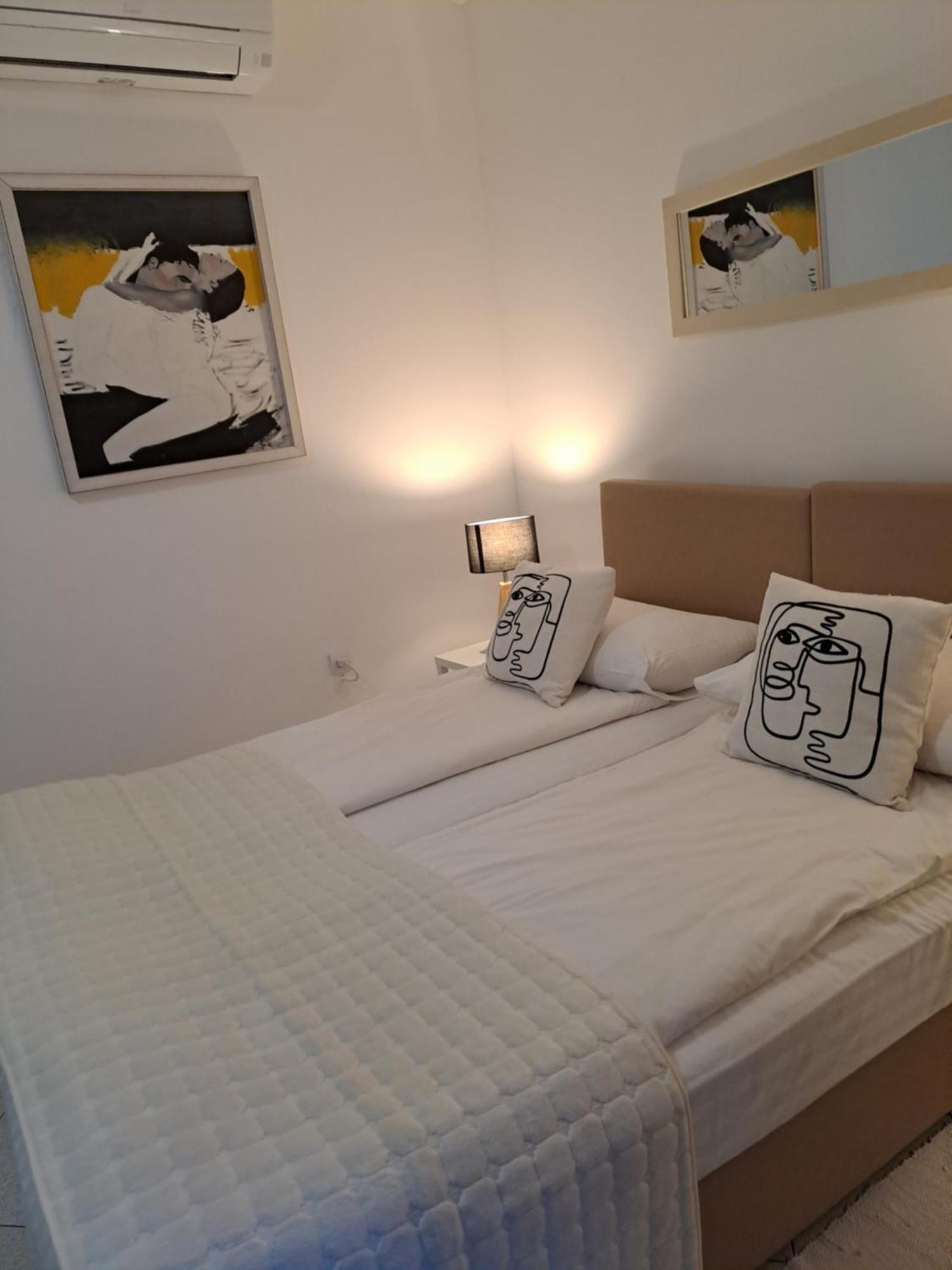 Accommodation Zara ヴコヴァル エクステリア 写真
